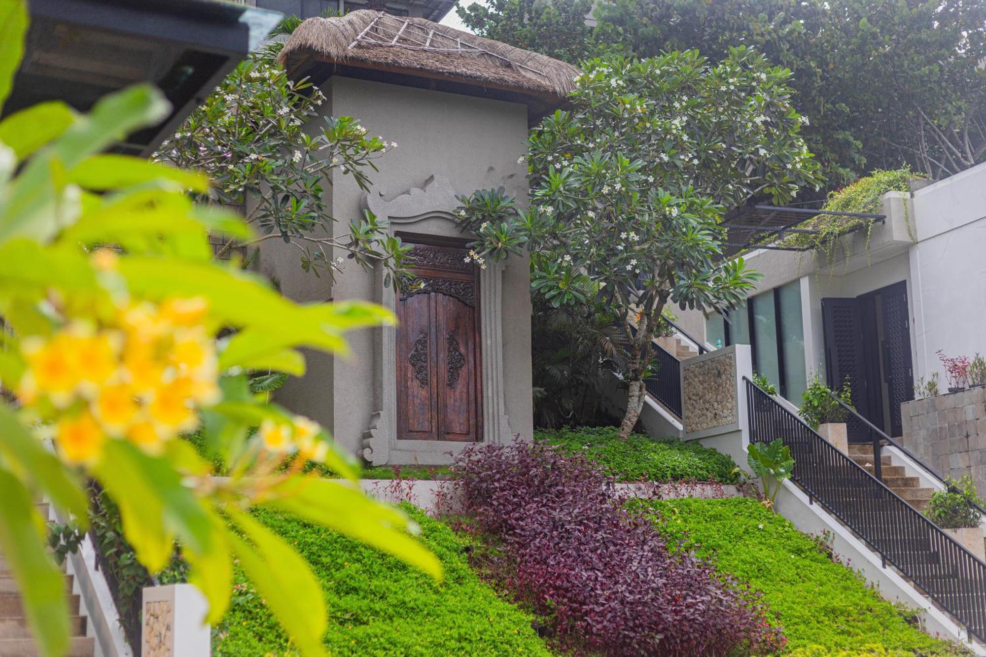 The Sterling Villas ウルワツ エクステリア 写真